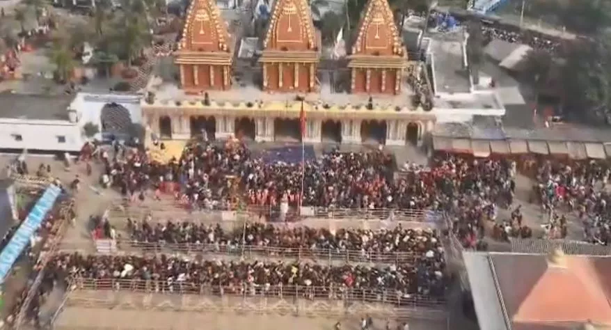  Over 75 lakh devotees flock to Gangasagar for Makar Sankranti holy bath
