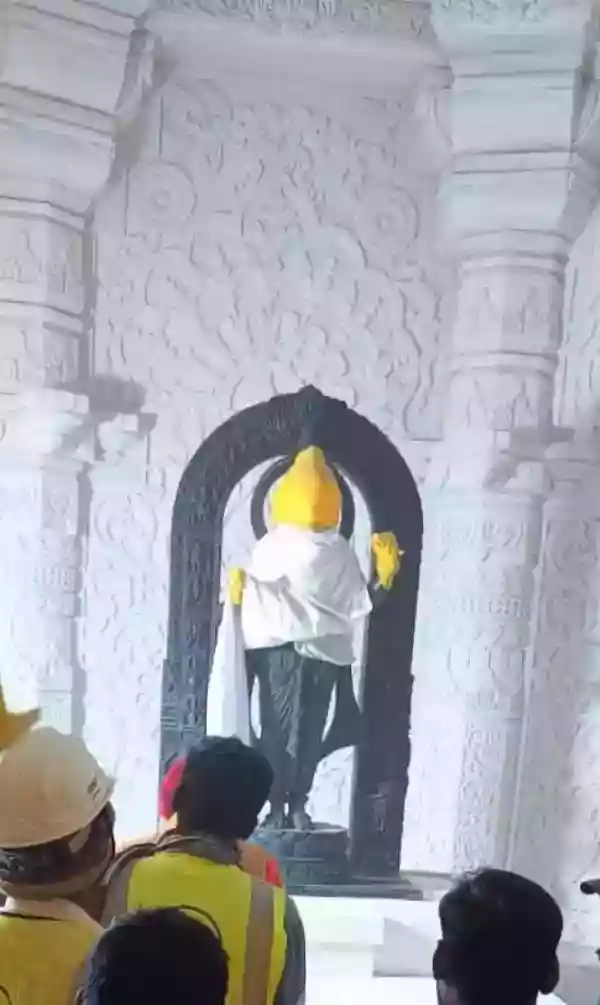 First picture of the idol of Shri Ram Lalla kept in the sanctum sanctorum came out