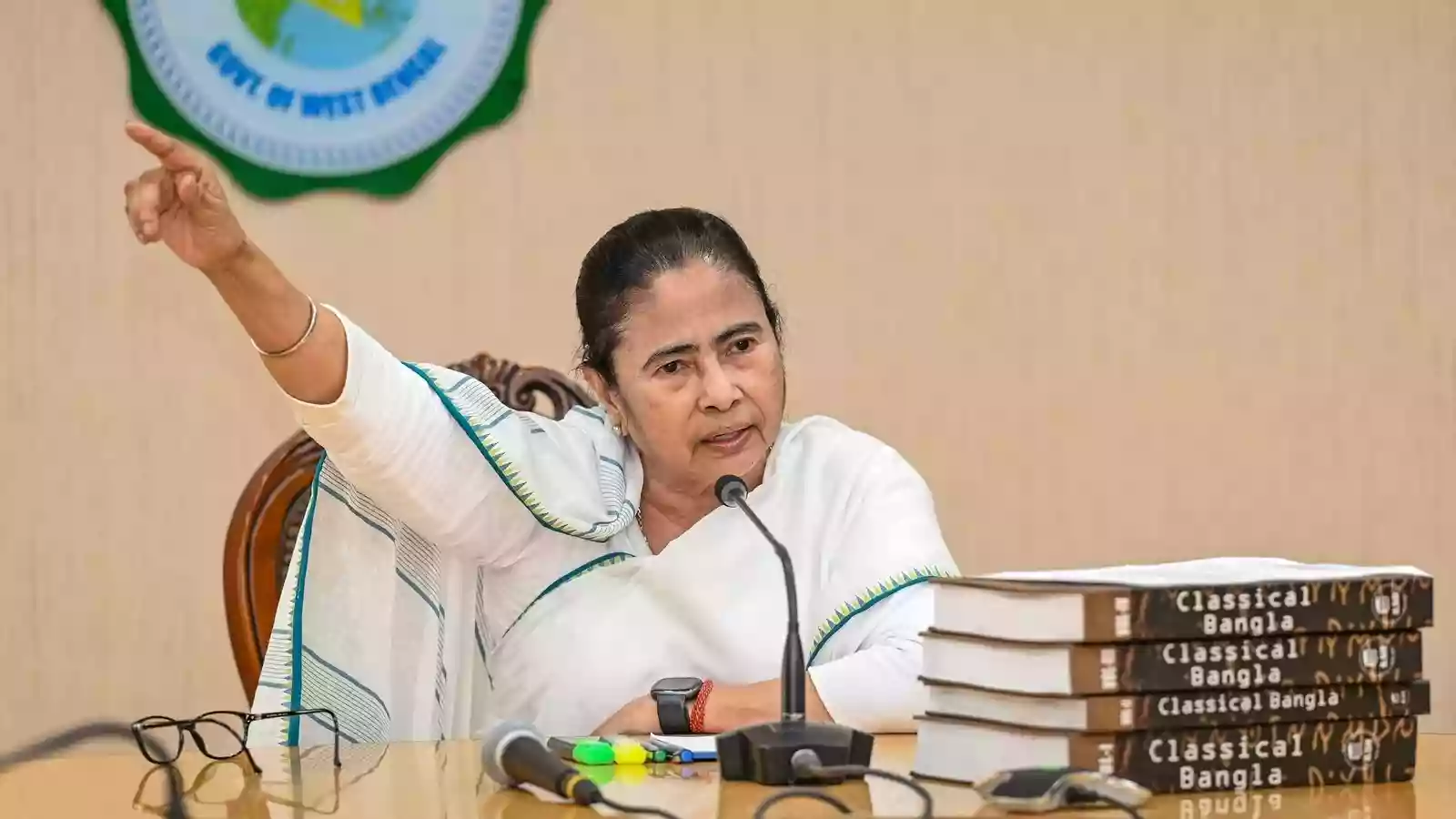 CM Mamata Banerjee to offer 'chadar' at mosque on shri Ram temple inauguration day