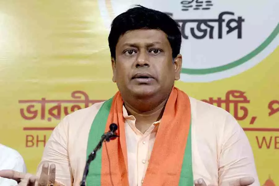 BJP President Sukanta Majumdar reveals CAG findings, accuses TMC govt of 'Corruption'