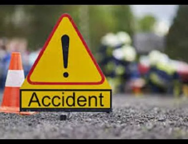 Four women labourers die in Birbhum road accident