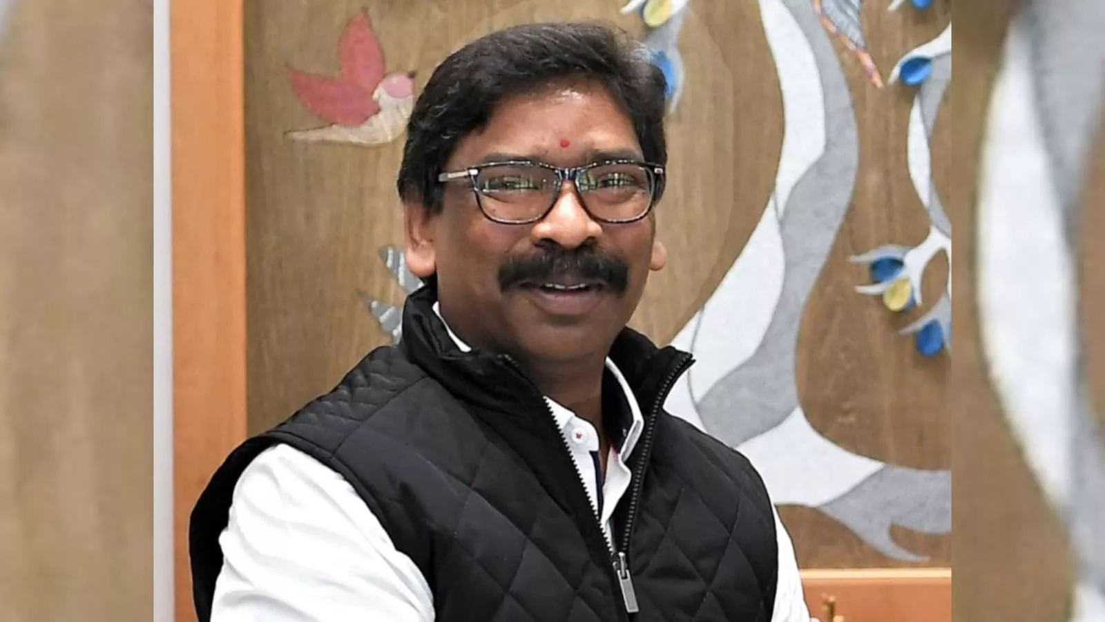 ED conducts raids in Ranchi based on clues from Hemant Soren