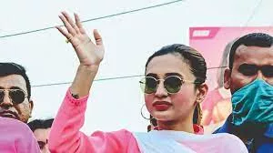 ममता बनर्जी को बड़ा झटका, TMC सांसद मिमी चक्रवर्ती ने दिया इस्तीफा