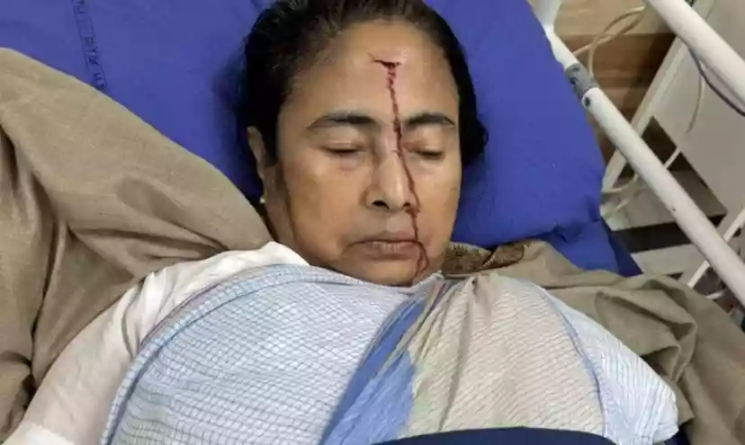 Mamata Banerjee suffers major forehead injury, admitted to SSKM Hospital