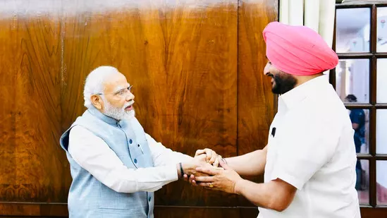 Congress MP Ravneet Singh Bittu joins BJP ahead of Lok Sabha elections