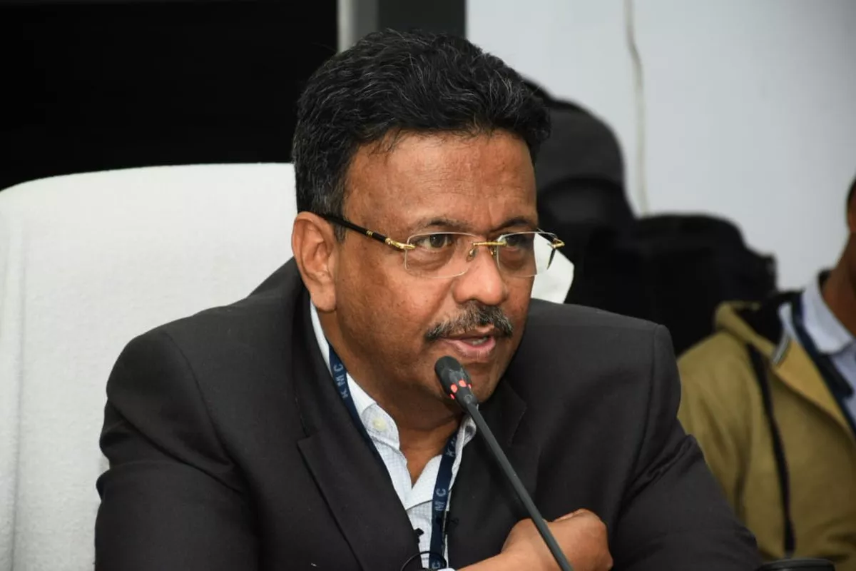  'No one respects CBI like the traffic police': Mayor Firhad Hakim