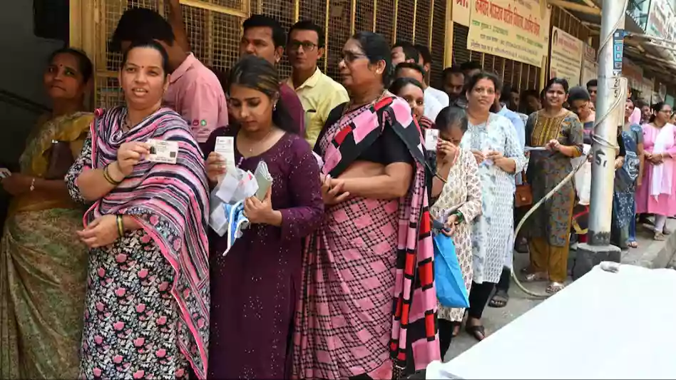 लोकसभा चुनाव के अंतिम चरण में पूर्वाह्न 11 बजे तक 26.30 प्रतिशत मतदान, हिमाचल में सर्वाधिक व ओडिशा में सबसे कम मतदान