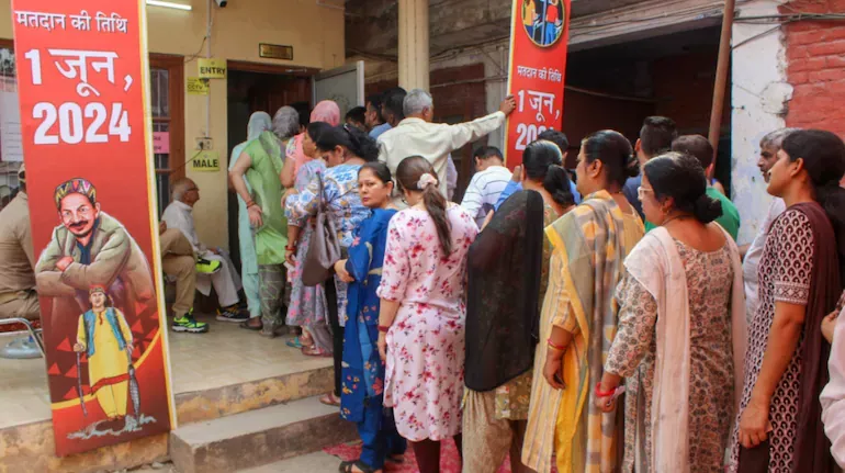 सातवें चरण में दोपहर एक बजे तक 40.09% वोटिंग, बिहार में सबसे कम मतदान, हिमाचल और बंगाल आगे 