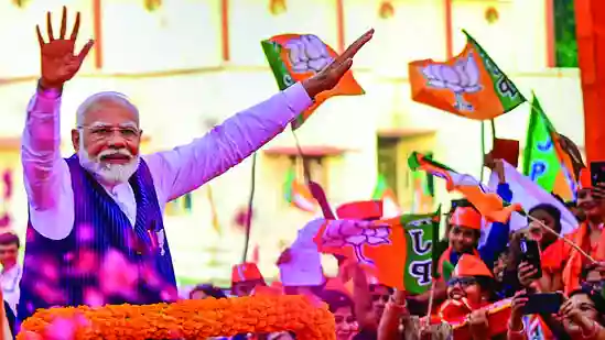 एग्जिट पोल - मोदी सरकार लगभग 400 पार