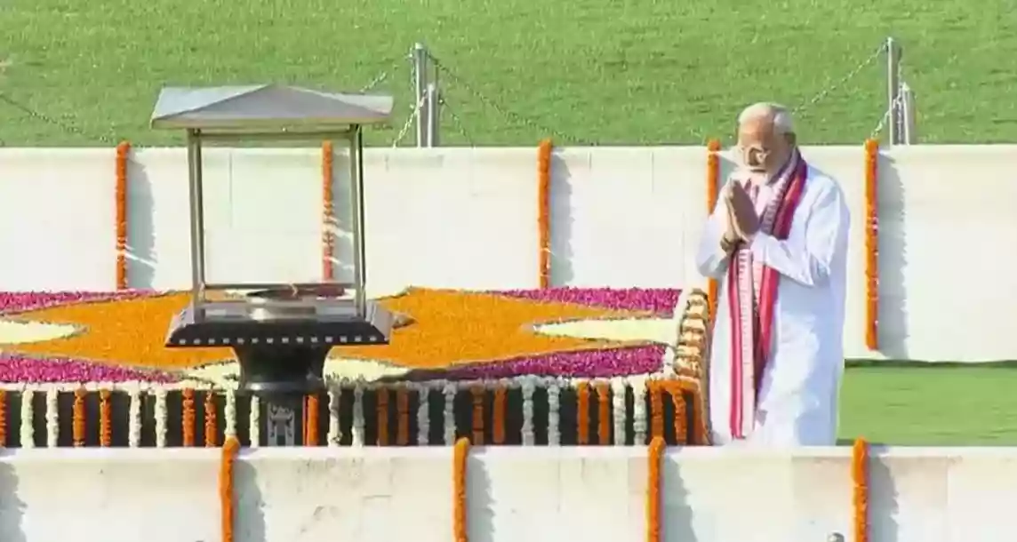 PM-elect Modi pays tribute to former PM Atal Biahri Vajpayee, Bapu ahead of swearing-in
