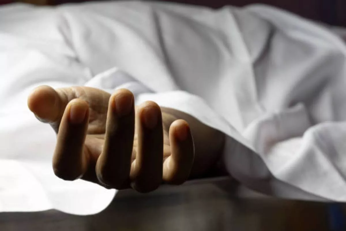 Laborer dies after falling from construction site in New Town