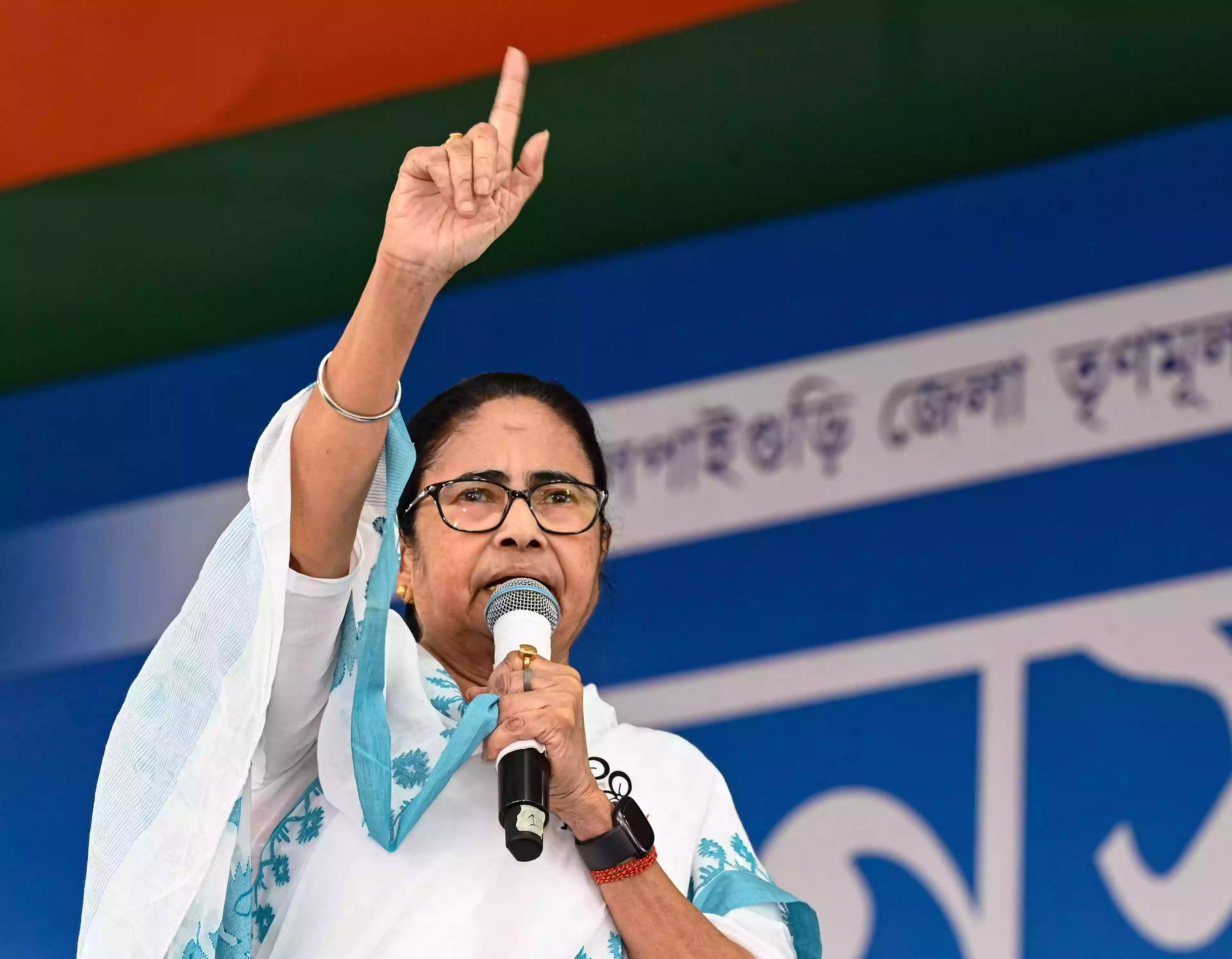 Mamata's eye on police administration, information being leaked from Nabanna 