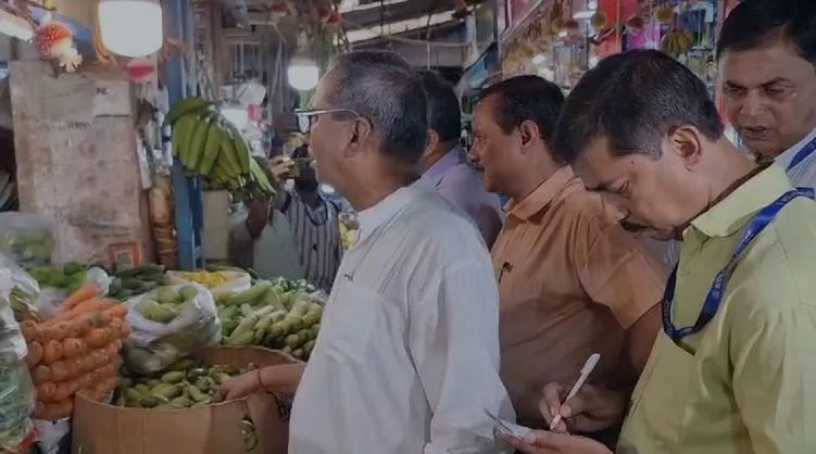 कोलकाता में बढ़ी कीमतों पर लगाम लगाने सब्ज़ी बाज़ारों में उतरी टास्क फाॅर्स