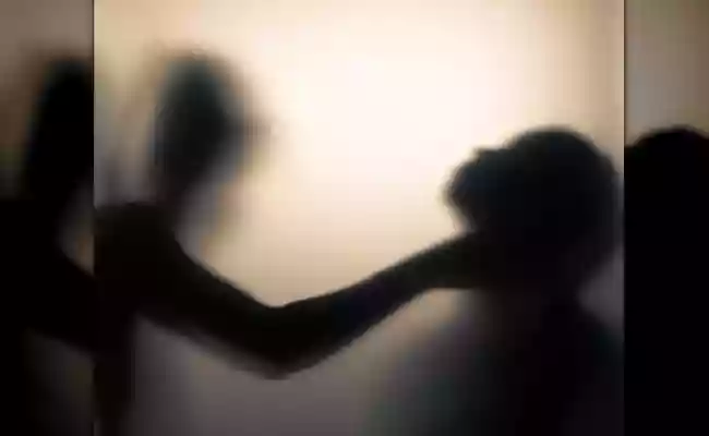 Man molests & strangles a minor girl to death in Howrah