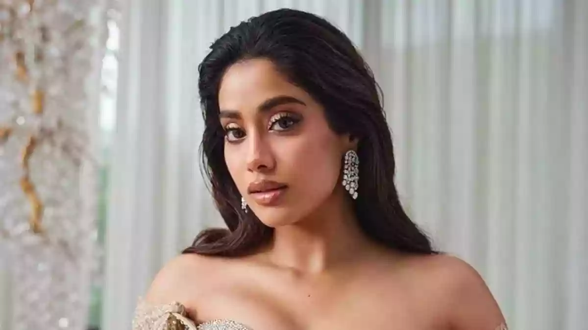 Janhvi Kapoor hospitalised due to food poisoning, expected to recover soon