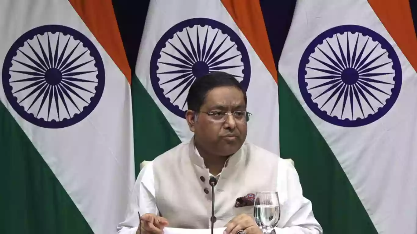 मोदी की रूस यात्रा पर अमेरिकी राजनयिक टिप्पणी निराधार : विदेश मंत्रालय
