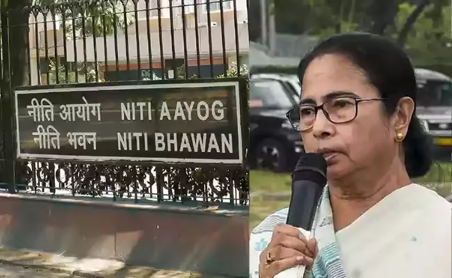 'बजट के खिलाफ आवाज़ रिकॉर्ड करने जा रही हूँ': दिल्ली दौरे पर सीएम ममता रवाना