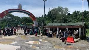 भारत बांग्लादेश के बीच सड़क, रेल और हवाई यातायात बंद