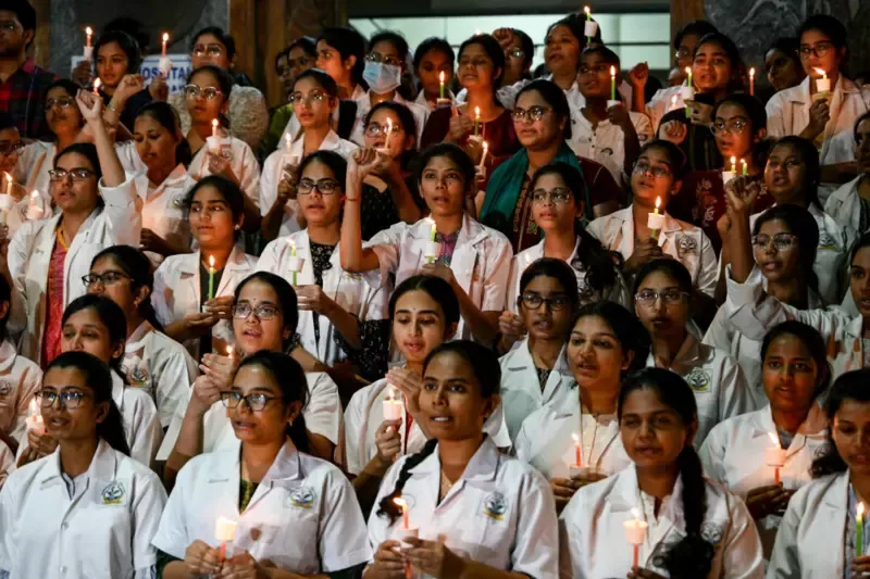 डॉक्टरों की सुरक्षा को लेकर केंद्र सख्त, कहा - हिंसा होने पर 6 घंटे के भीतर ही दर्ज हो एफआईआर