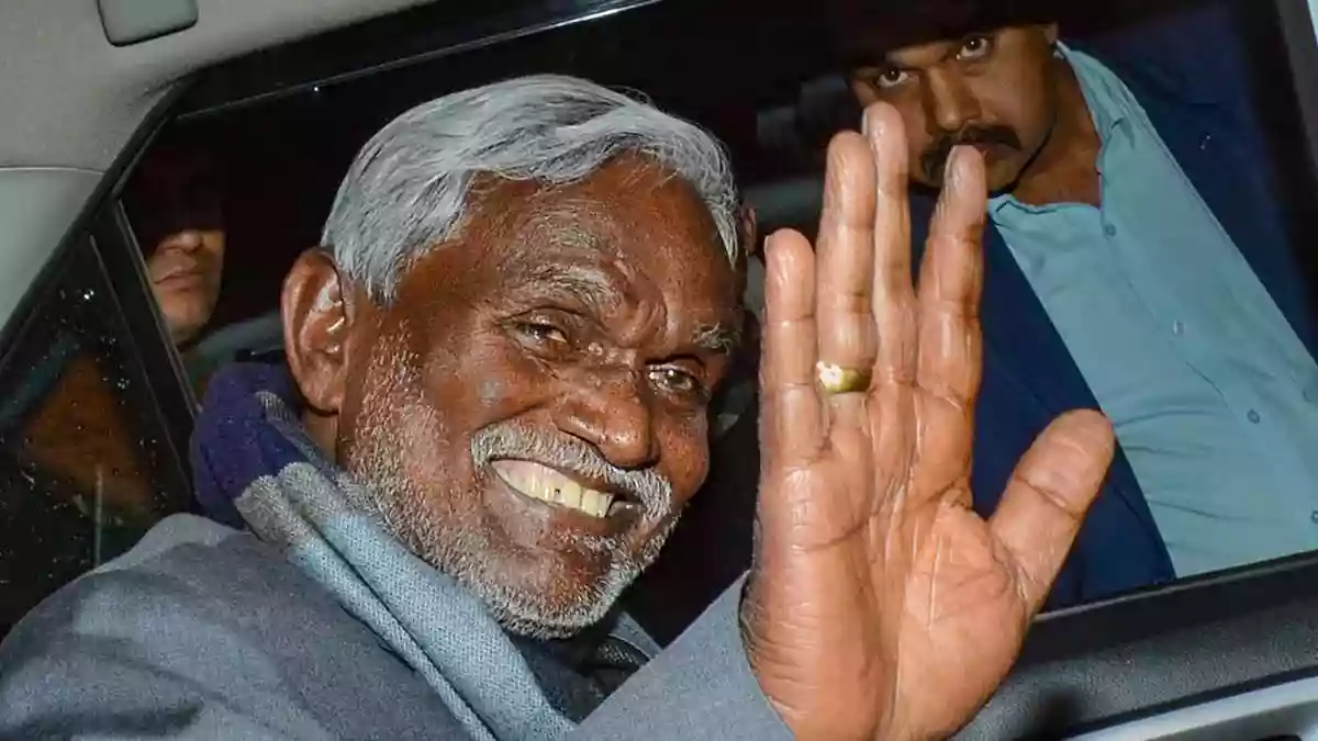झारखंड के पूर्व मुख्यमंत्री चम्पाई सोरेन कोलकाता से पहुंचे दिल्ली