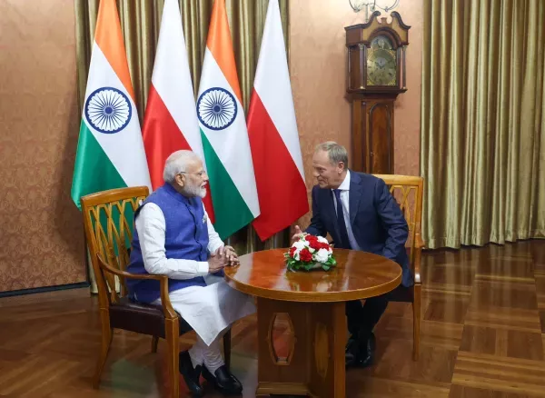 प्रधानमंत्री मोदी और पोलैंड के प्रधानमंत्री ने सुरक्षा और व्यापार सहित कई मुद्दों पर की चर्चा