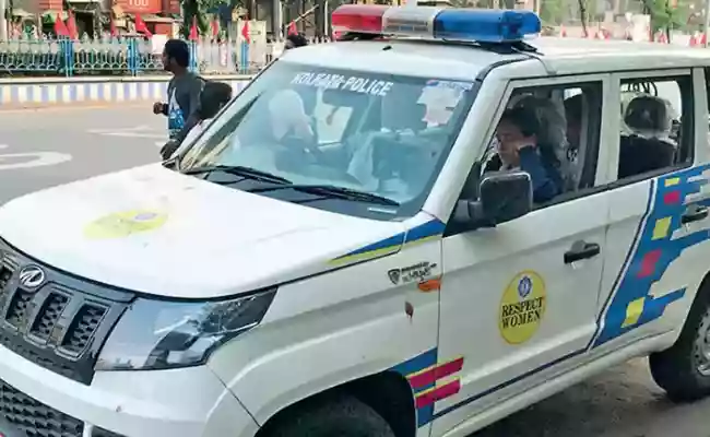 Man arrested for molesting woman on moving bus in Behala