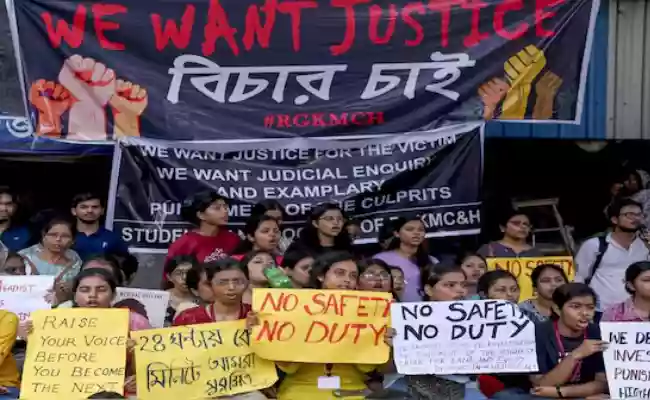 'Only 17 left...': Resident doctors vacate RG Kar hostel following mob attack