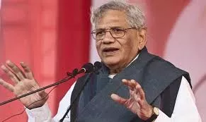 सीपीएम महासचिव सीताराम येचुरी की हालत गंभीर : एम्स