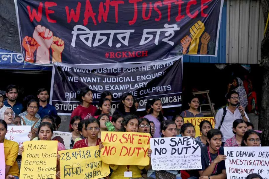मुख्यमंत्री रहेंगी मौजूद लेकिन लाइव टेलीकास्ट नहीं, 15 से अधिक प्रतिनिधियों को अनुमति नहीं