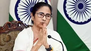 शाम 6 बजे कालीघाट में जूनियर डॉक्टर संग बैठक