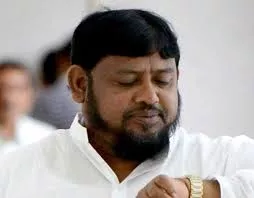 बशीरहाट के तृणमूल सांसद हाजी नुरुल इस्लाम का निधन, ममता ने जताया शोक