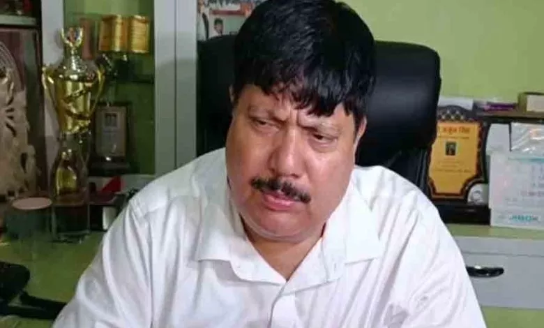 घर के सामने बमबारी के मामले में हाई कोर्ट पहुंचे अर्जुन सिंह, एनआईए जांच मांगी