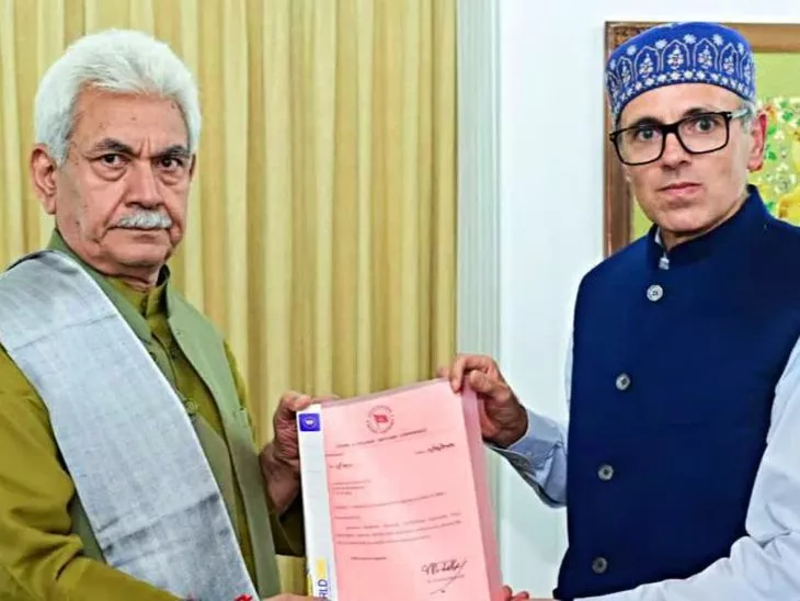 जम्मू-कश्मीर से हटा राष्ट्रपति शासन, गृह मंत्रालय ने जारी किया आदेश