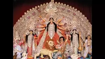 सप्तमी की रात पूजा देखने निकली युवती पार्क स्ट्रीट से लापता, एक सप्ताह बाद भी सुराग नहीं