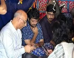 मुख्यमंत्री ने जूनियर डॉक्टरों से किया अनशन समाप्त करने का अनुरोध किया, संदेश लेकर अनशन मंच पर पहुंचे मुख्य सचिव