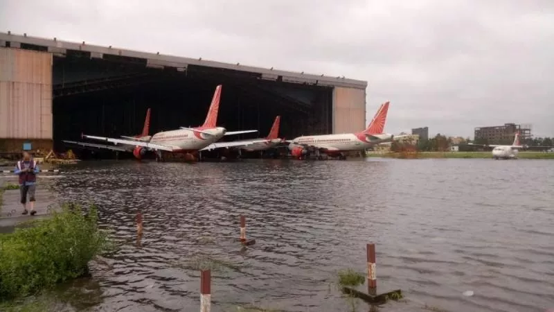 Kolkata airport to suspend flight ops for 15 hours from 6 pm on Thursday