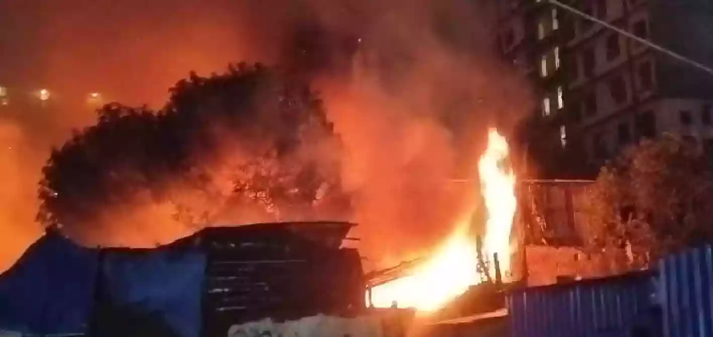 Massive fire at Kolkata's Ezra Street; 12 fire engines on site | Video