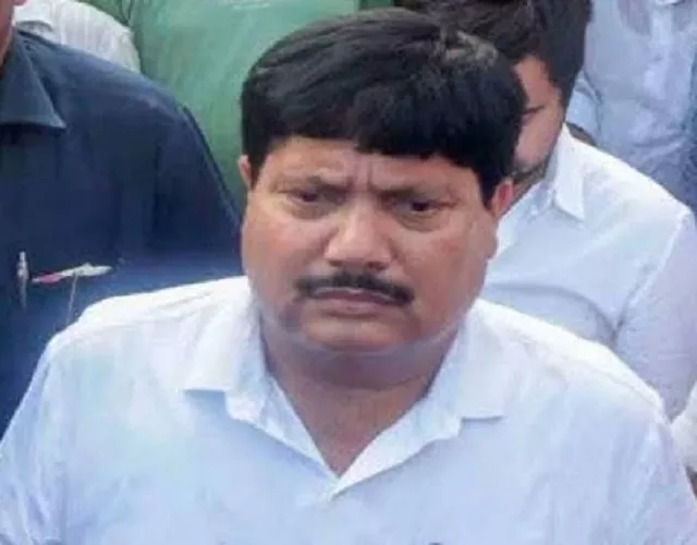अर्जुन सिंह ने सीआईडी की नोटिस के खिलाफ हाई कोर्ट में रक्षाकवच की अर्जी दी, चार करोड़ के भ्रष्टाचार मामले में तलब