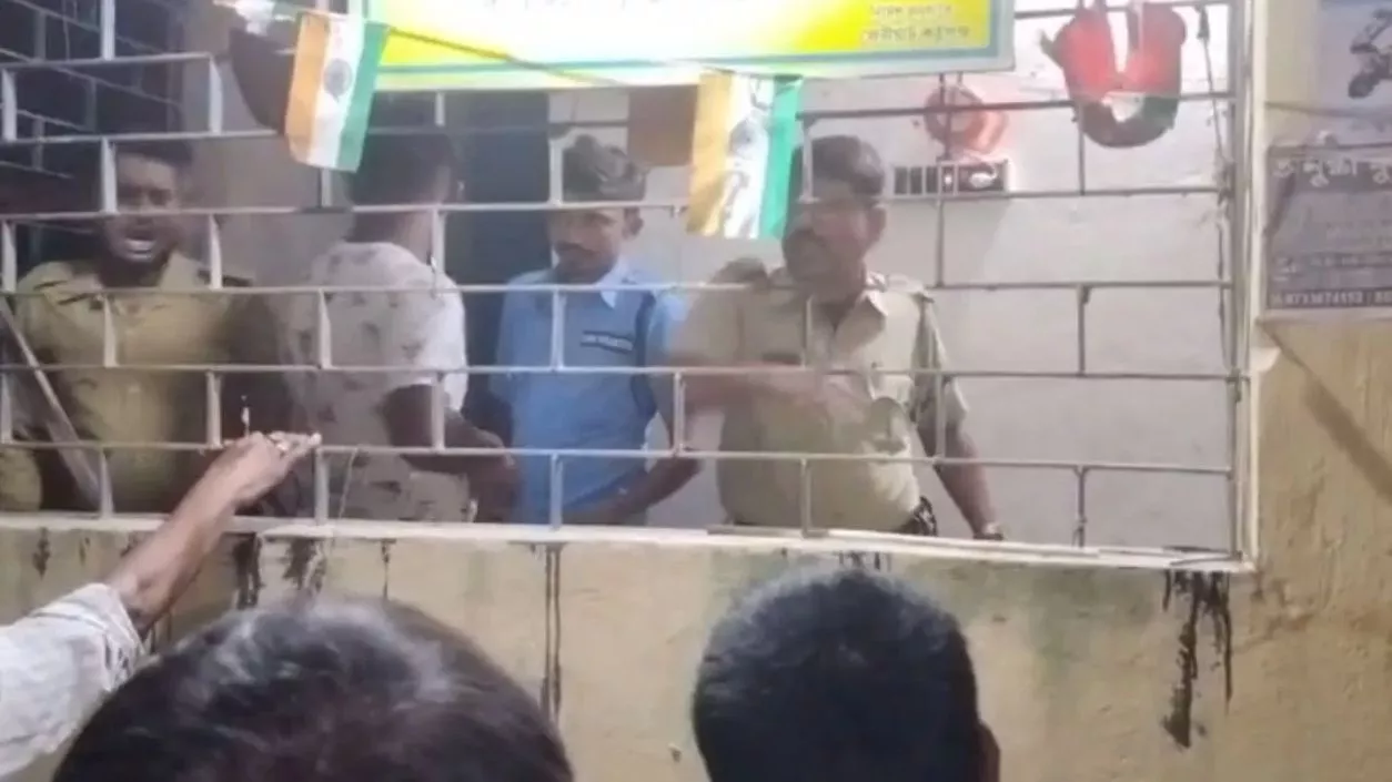 Ferry ghat dispute escalates: Civic volunteer and owner arrested for assaulting passenger over fare
