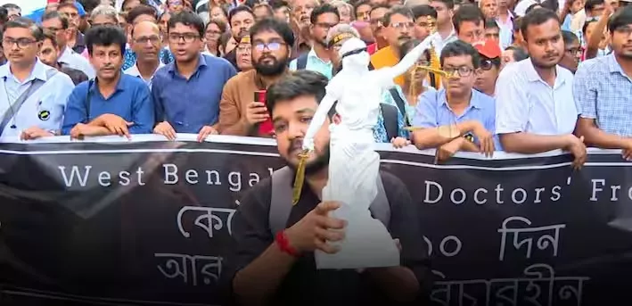 आरजी कर कांड के तीन महीने पूरे, डॉक्टरों का प्रदर्शन