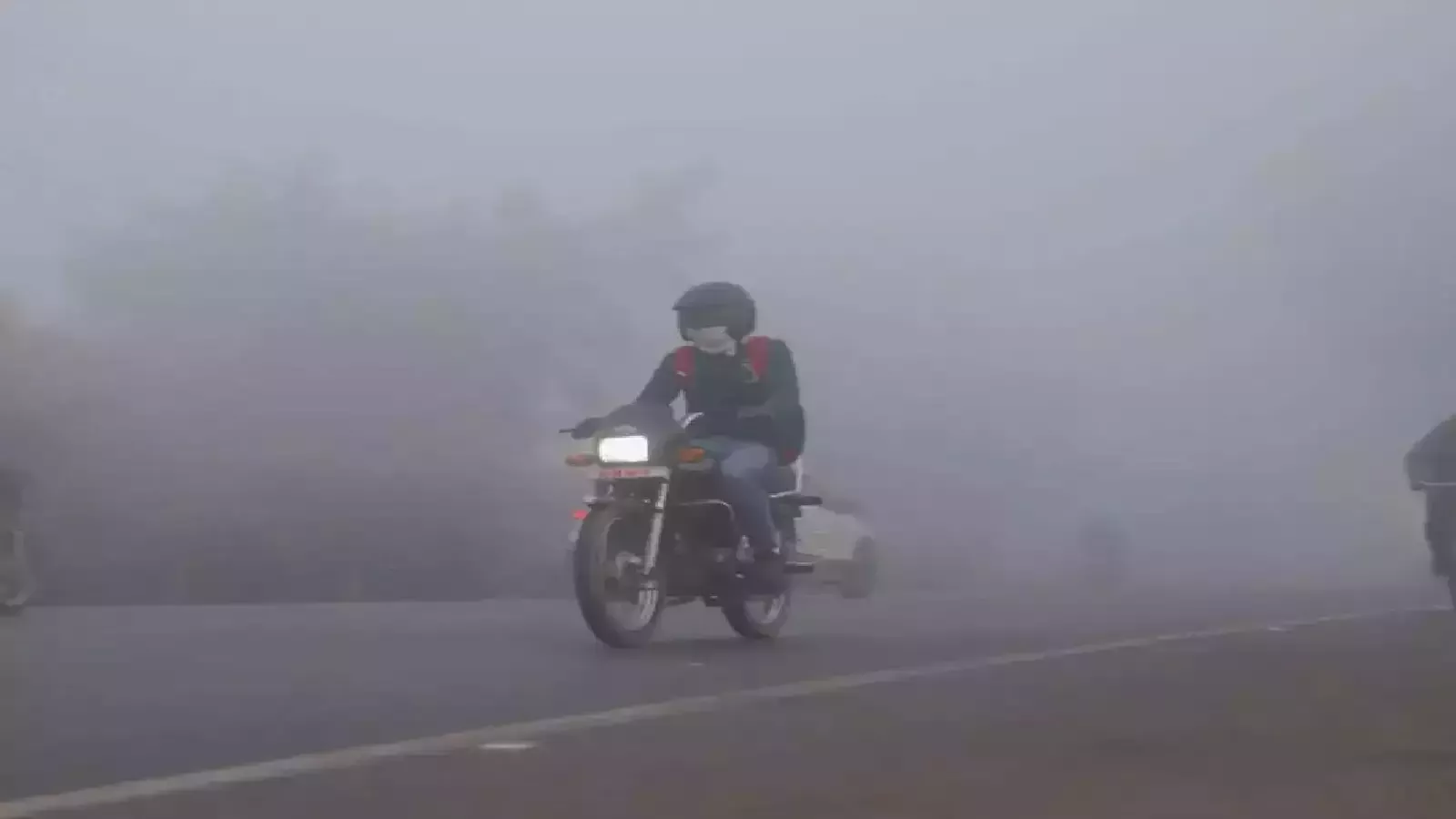 पश्चिम बंगाल में सुहाना मौसम,  हल्की ठंड का अहसास