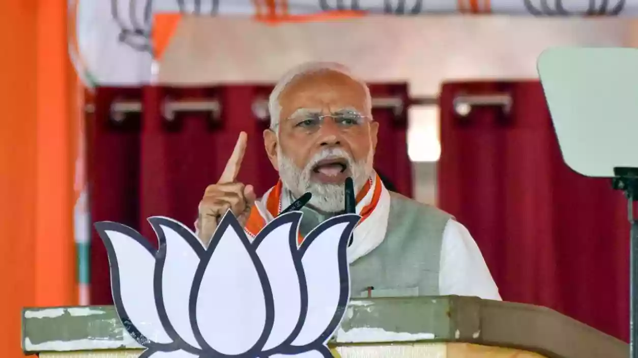 PM Modi accuses Jharkhand Govt of threatening ‘Maati, Roti, Beti’, warns of tribal identity crisis