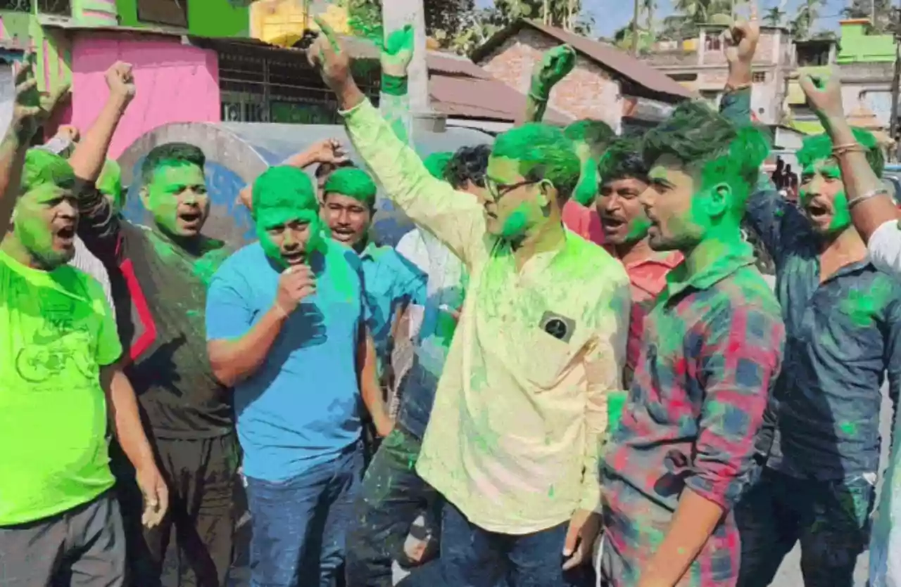 विस उपचुनाव : पश्चिम बंगाल की छह में से छह सीटें जीतकर तृणमूल कांग्रेस ने भाजपा को किया पस्त, मदारीहाट में पहली बार जीती तृणमूल 