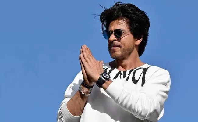 Shah Rukh to cameo in Bhansali's Love & War! 