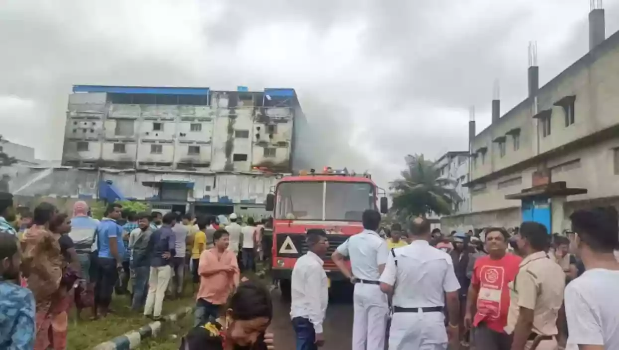 Man dies in fatal house fire in Leather Complex in Kolkata’s Shirishbagan area