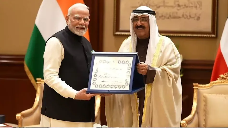 प्रधानमंत्री मोदी काे मिला कुवैत का सर्वोच्च सम्मान 'ऑर्डर ऑफ मुबारक अल कबीर' 