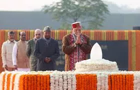 राष्ट्रपति, उपराष्ट्रपति और प्रधानमंत्री ने अटल बिहारी वाजपेयी को 101वीं जयंती पर दी श्रद्धांजलि 