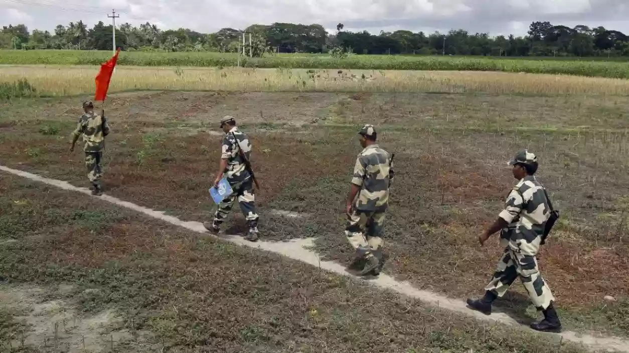 Bangladeshi looters target Bengal farms amid rising border infiltration