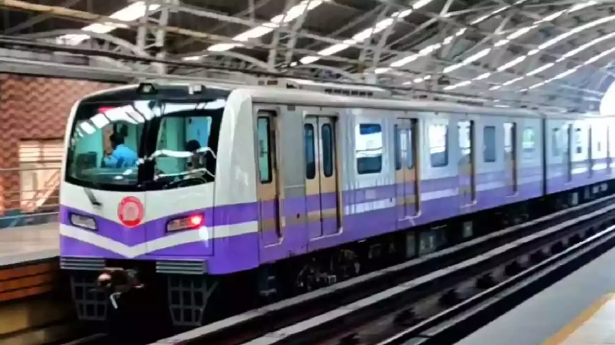 कोलकाता मेट्रो साल के अंत की भीड़ को संभालने के लिए नए साल की पूर्व संध्या पर विशेष ट्रेनों के 3 सेट चलाएगी
