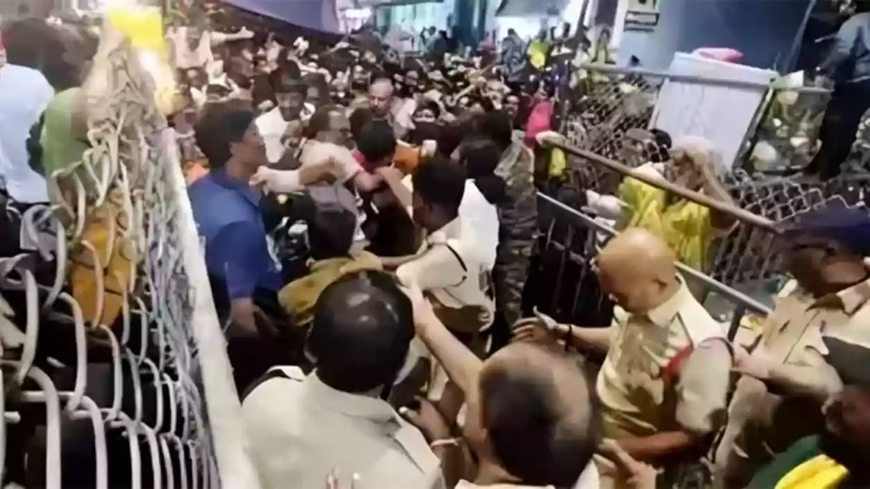 Death toll rises to 6 in Tirupati stampede; over 25 injured